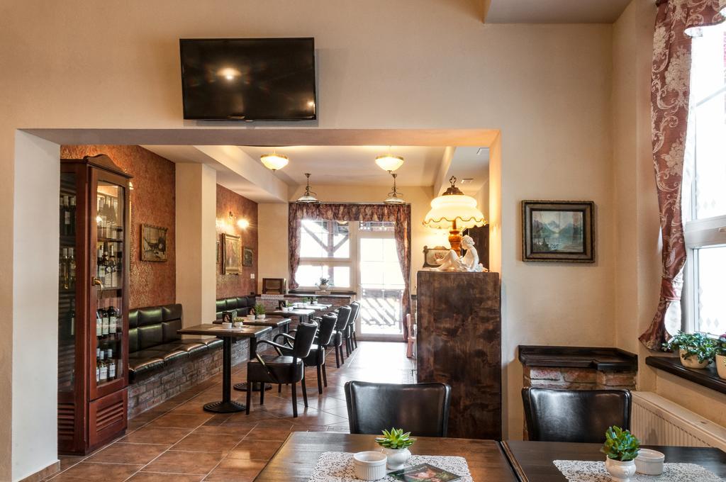 Hotel Na Skalkach Nový Jičín Dış mekan fotoğraf